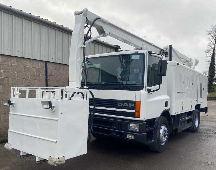 Pre-Owned Aircraft De-icers