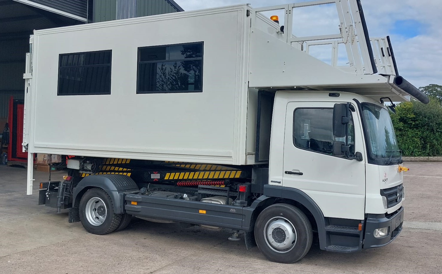 Pre-Owned Catering & Cabin Trucks